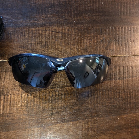 Foster Grant men’s sunglasses - Picture 5 of 10
